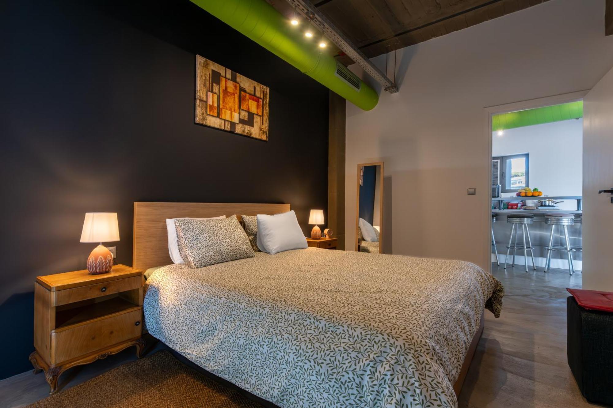 Ceramus Apartments Gazi View 아테네 외부 사진
