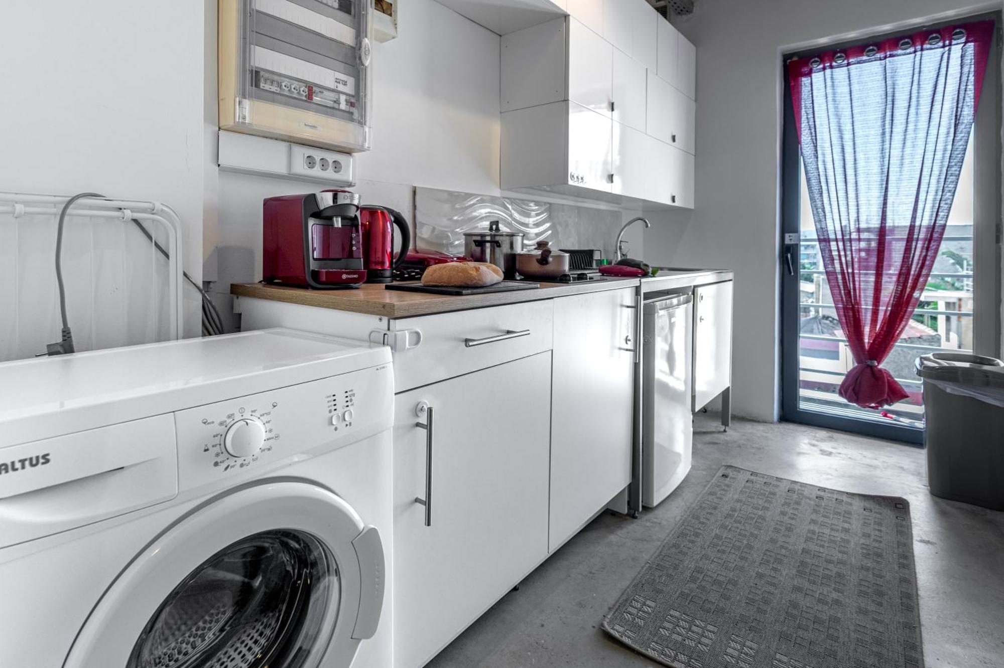 Ceramus Apartments Gazi View 아테네 외부 사진